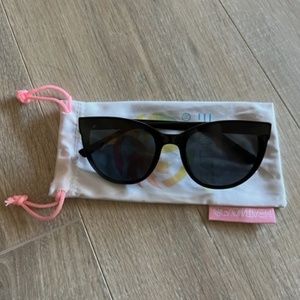 Heatwave CARAT Sunglasses: BLACK
